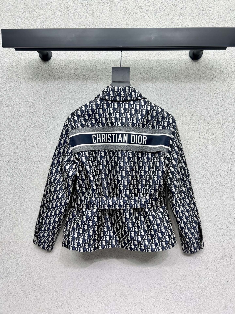 chr1st1an D10r outwear